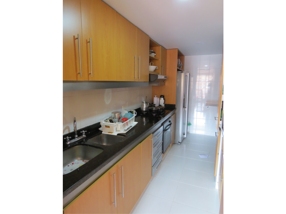 Apartamento en venta en Lagos De Cordoba, Bogotá · foto 15 de 24