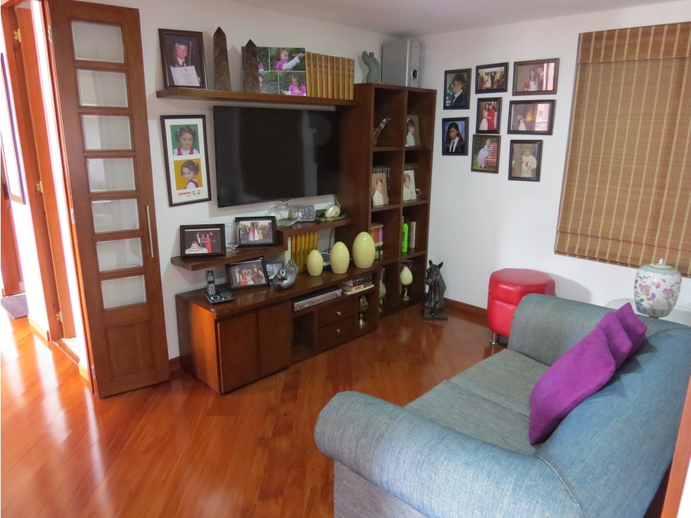 Apartamento en venta en Lagos De Cordoba, Bogotá · foto 17 de 24