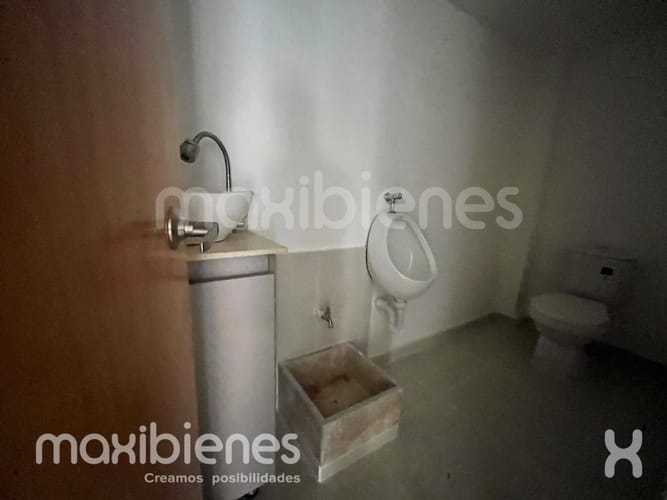 Local en arriendo en Castilla, Medellín, 120 m² · foto 5 de 11