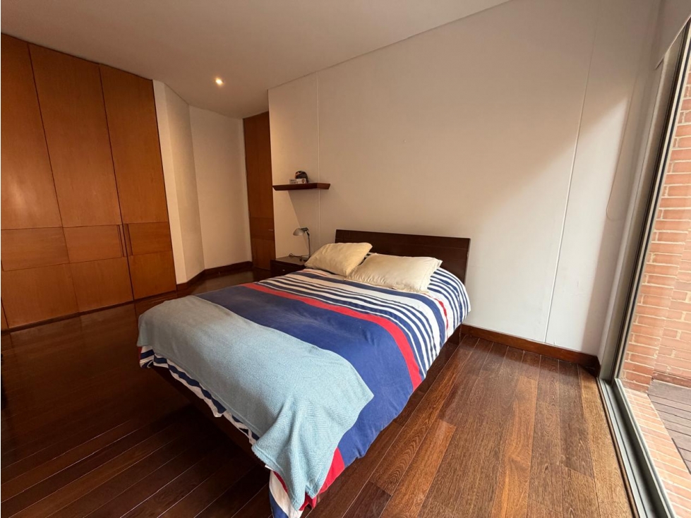 Apartamento en venta en Los Rosales, Bogotá · foto 6 de 14