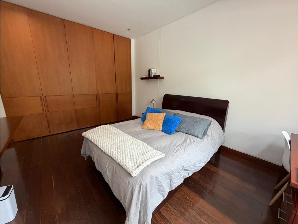 Apartamento en venta en Los Rosales, Bogotá · foto 10 de 14