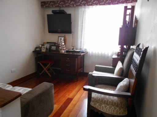 Casa de 3 alcobas en venta en El Batán, Bogotá, 187 m² · foto 8 de 19
