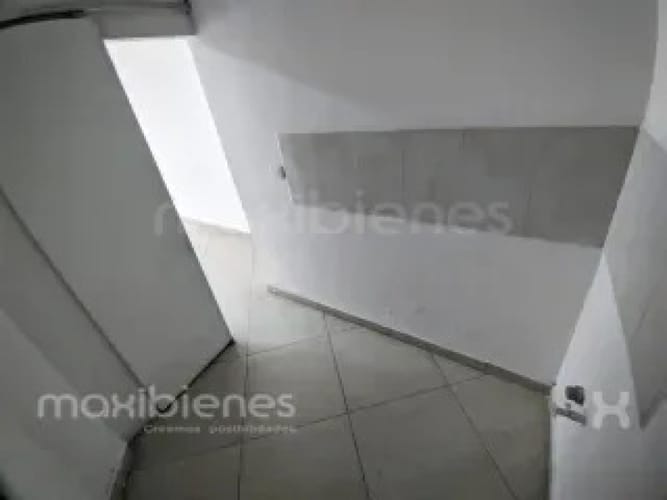Local en arriendo en La Ceja, 20 m² · foto 11 de 12