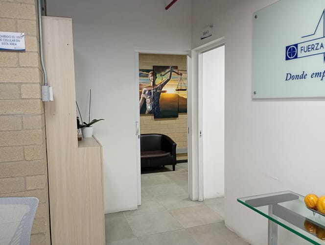 Oficina en arriendo en Cristo Rey, Medellín, 55 m² · foto 7 de 7