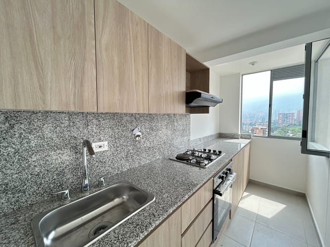 Apartamento de 3 alcobas en arriendo en Vereda Maria Auxiliadora, Envigado, 66 m² · foto 6 de 19