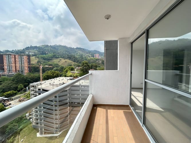 Apartamento de 3 alcobas en arriendo en Vereda Maria Auxiliadora, Envigado, 66 m² · foto 15 de 19