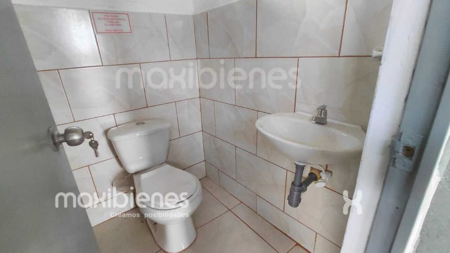 Bodega en arriendo en Las Brisas, La Estrella, 108 m² · foto 6 de 10