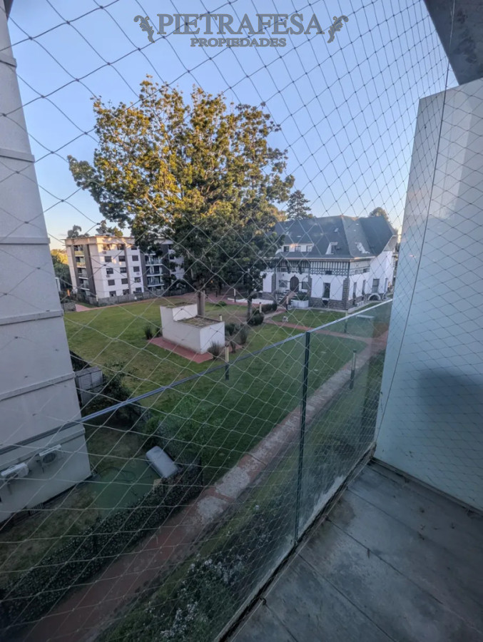 Apartamento en alquiler, 1 dormitorio, 1 baño, balcón, cochera. Prado. · Foto 9