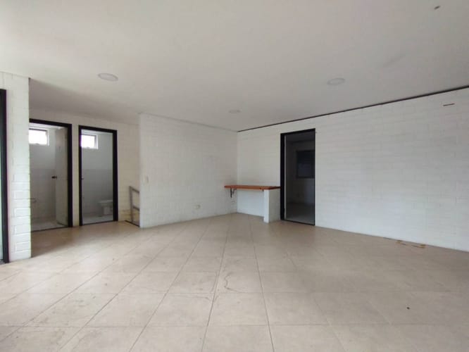 Bodega en arriendo en Zona Franca, Rionegro, 1167 m² · foto 16 de 24
