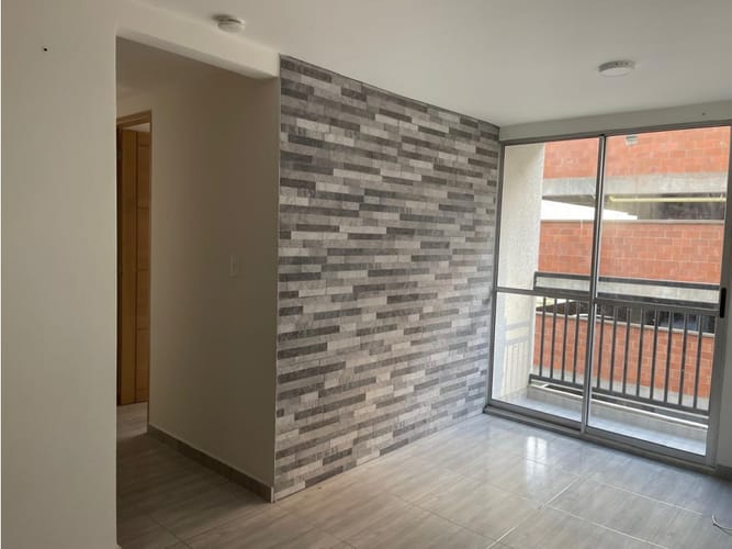 Apartamento de 3 alcobas en arriendo en Guayaquil, Medellín, 52 m² · foto 2 de 18