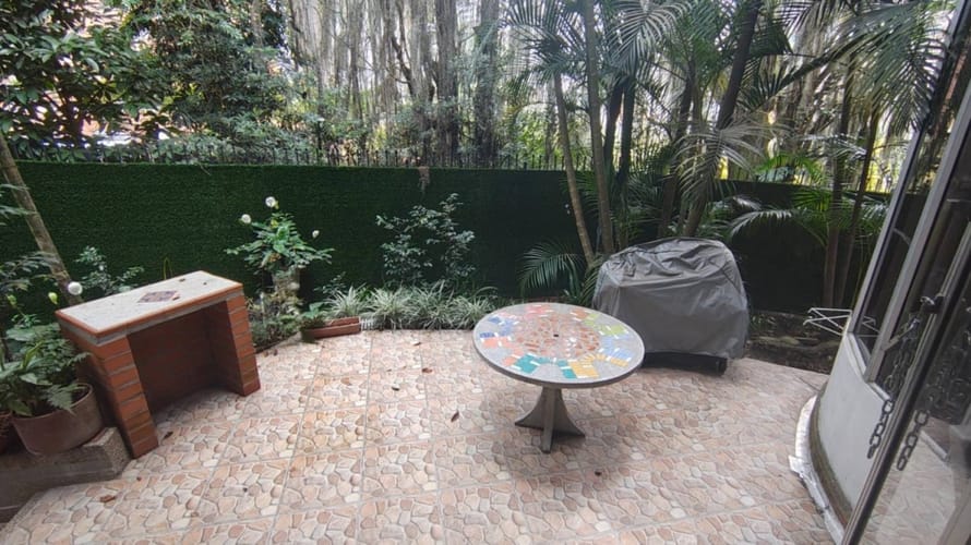 Casa de 4 alcobas en venta en Vereda San Jose, Sabaneta, 420 m² · foto 3 de 24