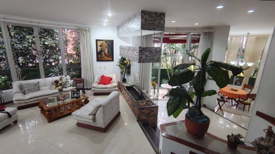 Casa de 4 alcobas en venta en Vereda San Jose, Sabaneta, 420 m² · foto 18 de 24