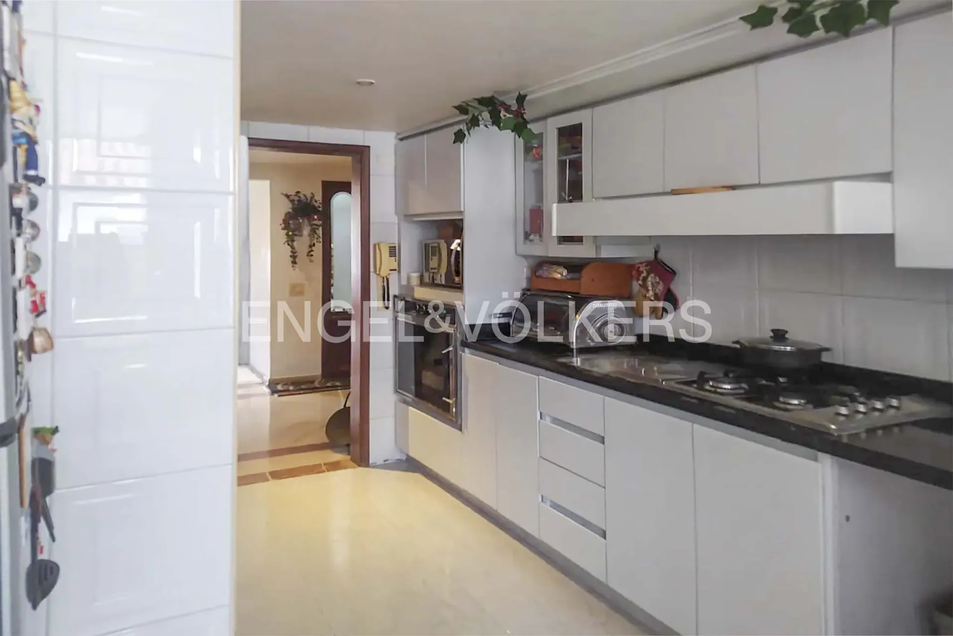 Apartamento en venta en Niza, Bogotá · foto 9 de 19