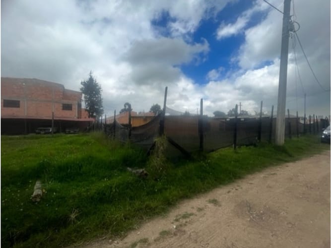 Lote en venta en Canavita, Tocancipá, 1757 m² · foto 3 de 8