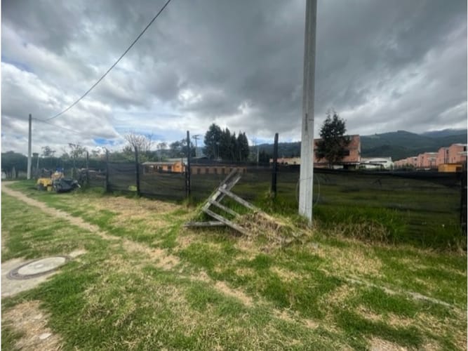 Lote en venta en Canavita, Tocancipá, 1757 m² · foto 7 de 8