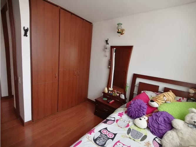Apartamento de 3 alcobas en venta en La Magnolia, Madrid, 70 m² · foto 11 de 23