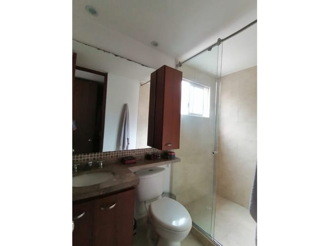 Apartamento de 3 alcobas en venta en La Magnolia, Madrid, 70 m² · foto 12 de 23