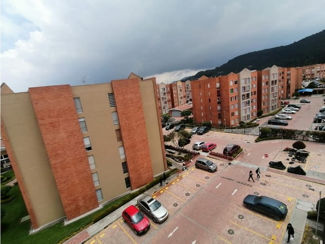 Apartamento de 3 alcobas en venta en La Magnolia, Madrid, 70 m² · foto 18 de 23