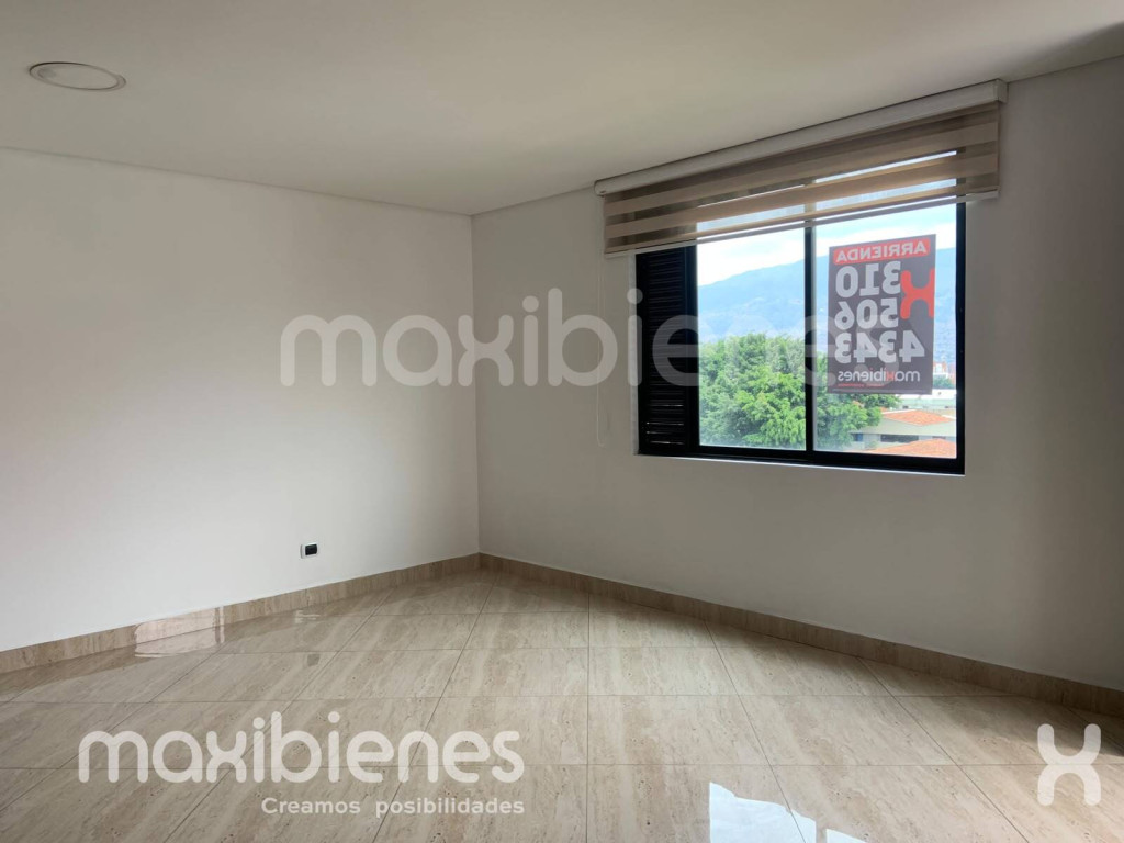 Apartaestudio en Arriendo en Laureles, Medellín en Los Pinos