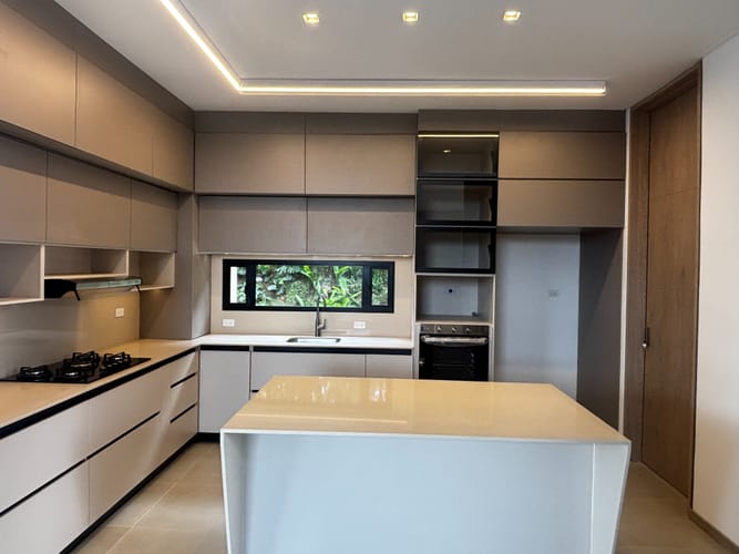 Casa de 4 alcobas en venta en El Retiro, 1000 m² · foto 7 de 24