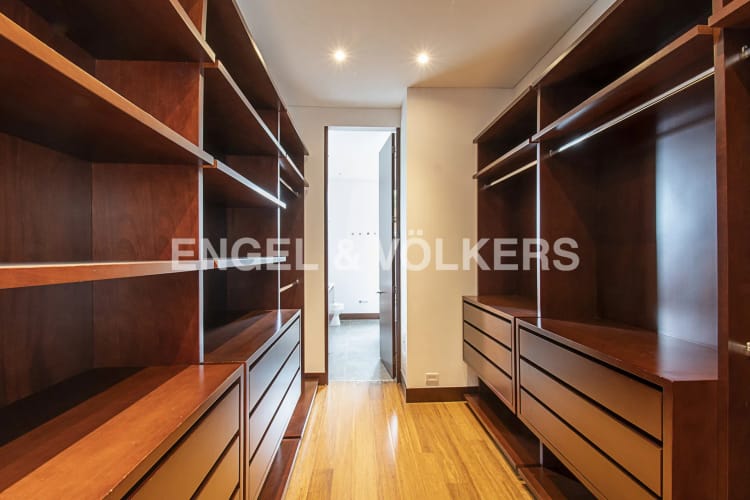 Apartamento en venta en Cerros De Suba, Bogotá · foto 16 de 24