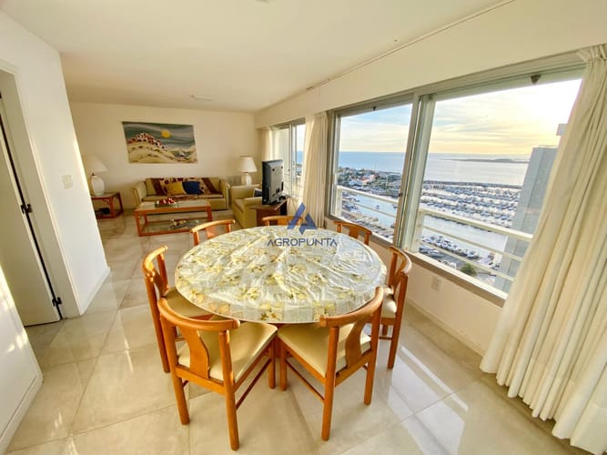 Apartamento en Peninsula, 3 dormitorios  con vista al puerto · Foto 5