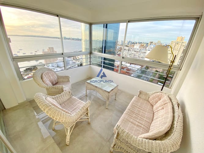 Apartamento en Peninsula, 3 dormitorios  con vista al puerto · Foto 7