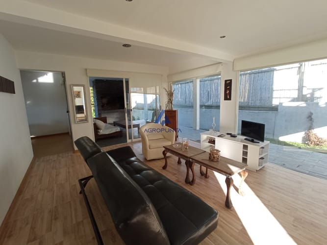 Casa en Punta Piedras, 3 dormitorios · Foto 2