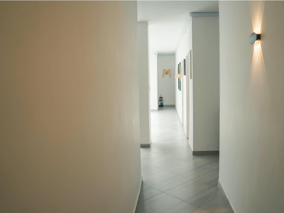Apartamento en arriendo en Laureles, Medellín · foto 7 de 24
