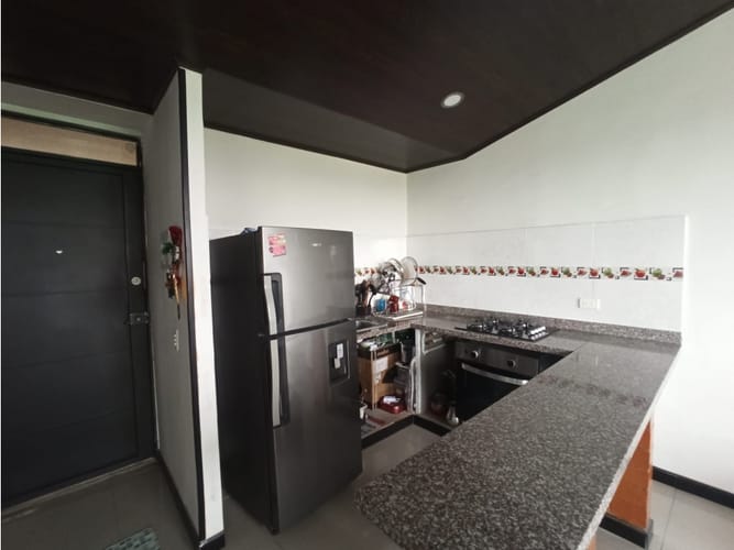 Apartamento de 3 alcobas en venta en El Cortijo, Madrid, 62 m² · foto 2 de 24
