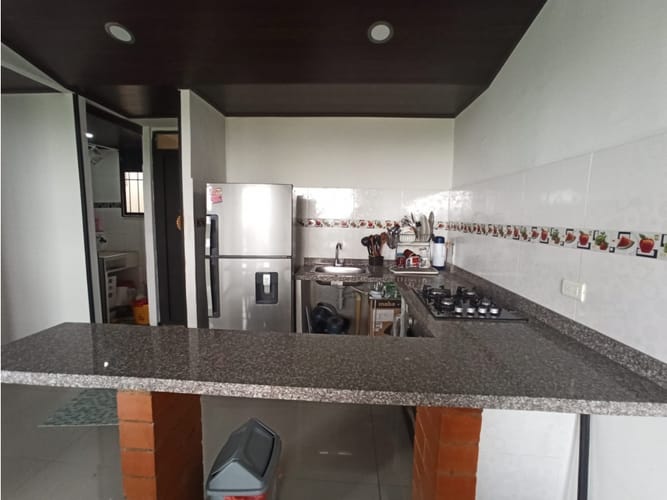 Apartamento de 3 alcobas en venta en El Cortijo, Madrid, 62 m² · foto 3 de 24