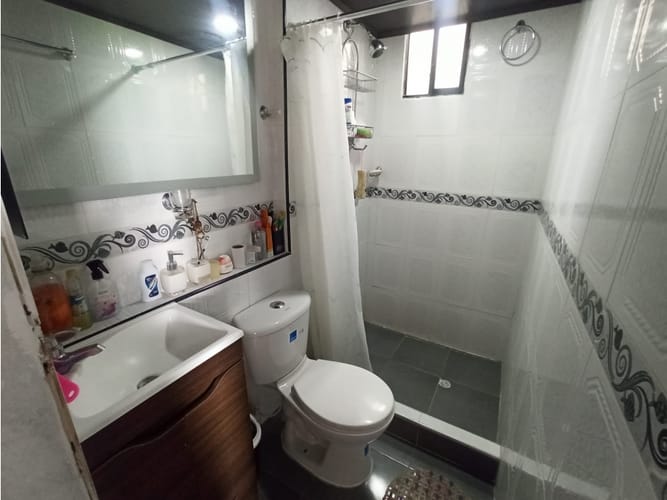 Apartamento de 3 alcobas en venta en El Cortijo, Madrid, 62 m² · foto 13 de 24