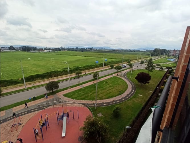 Apartamento de 3 alcobas en venta en El Cortijo, Madrid, 62 m² · foto 24 de 24
