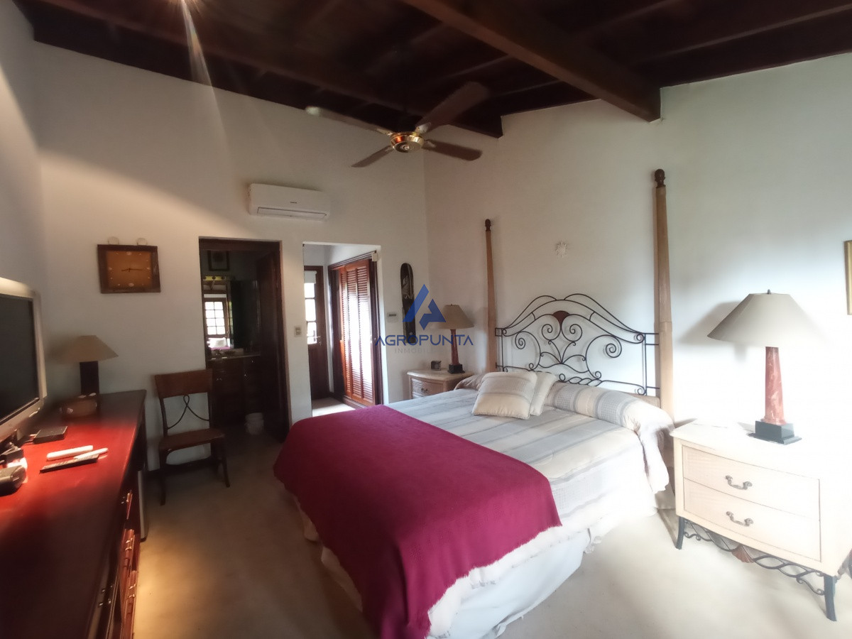 Casa en Mansa, 4 dormitorios, parada 16 · Foto 9