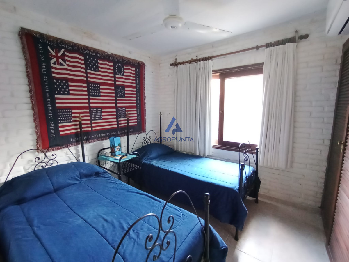 Casa en Mansa, 4 dormitorios, parada 16 · Foto 12