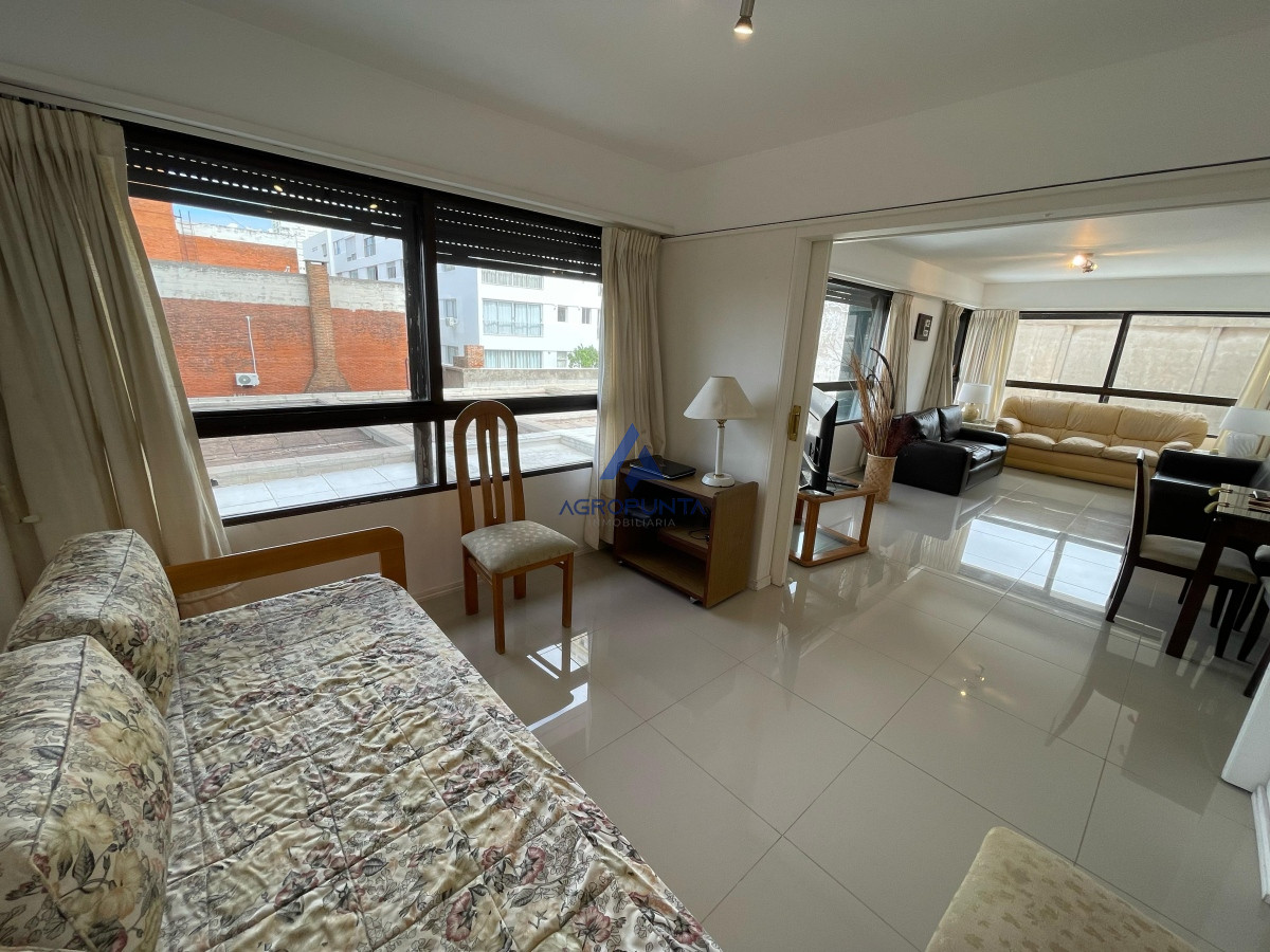 Apartamento en Alquiler Anual Península Punta del Este 3 dormitorios · Foto 8