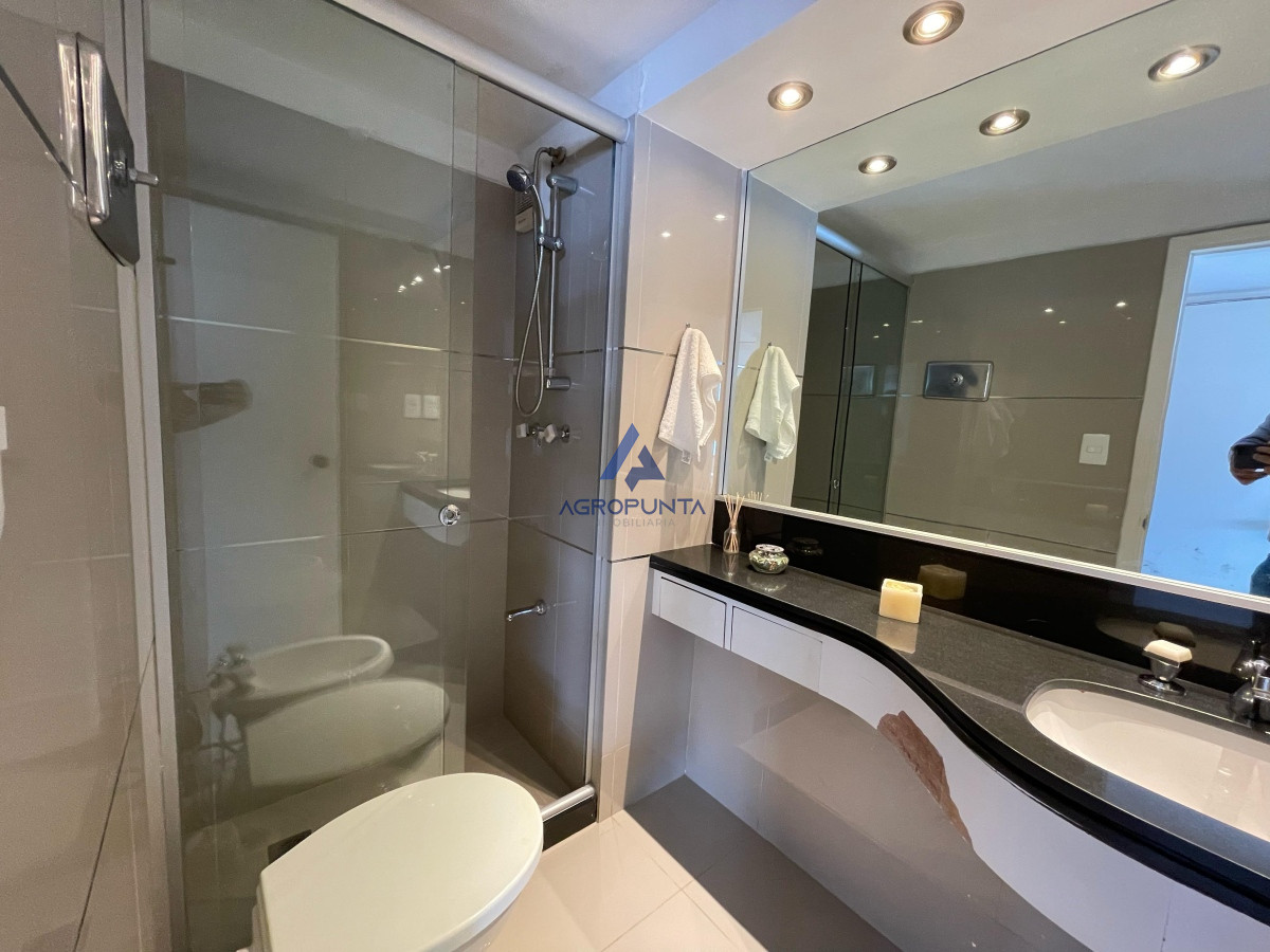 Apartamento en Alquiler Anual Península Punta del Este 3 dormitorios · Foto 11