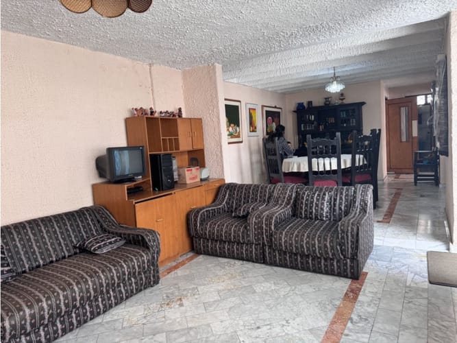 Casa de 4 alcobas en venta en Estrella Del Norte, Bogotá, 266 m² · foto 14 de 24