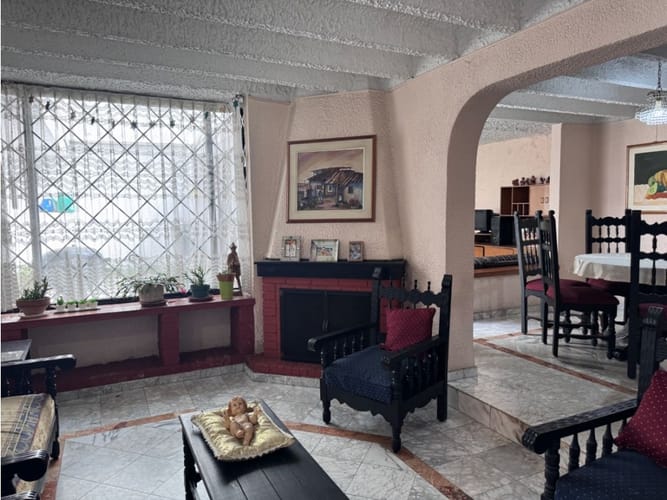 Casa de 4 alcobas en venta en Estrella Del Norte, Bogotá, 266 m² · foto 16 de 24