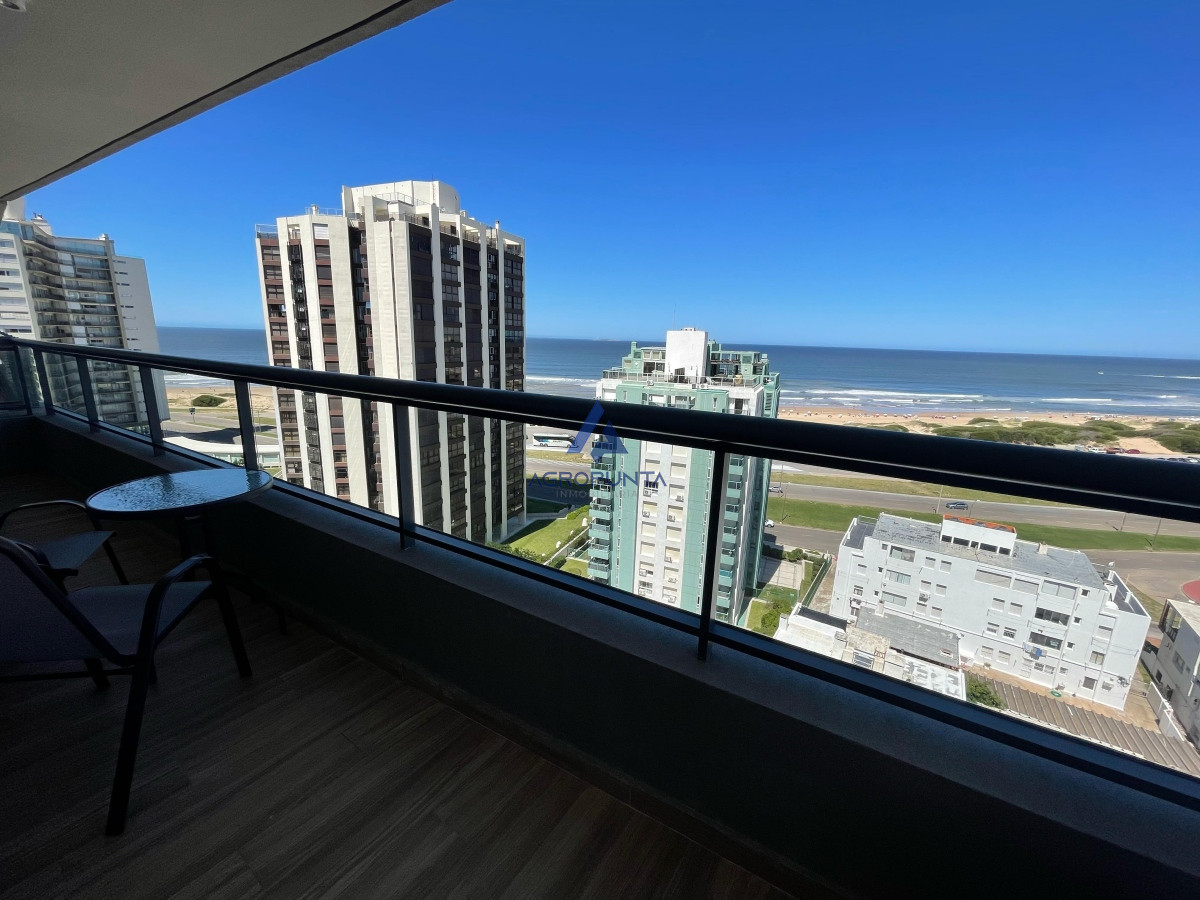 Alquiler Anual 2 dormitorios Punta del Este · Foto 3
