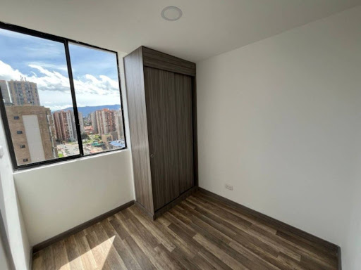 Apartamento en arriendo en Colina Campestre, Bogotá · foto 8 de 13