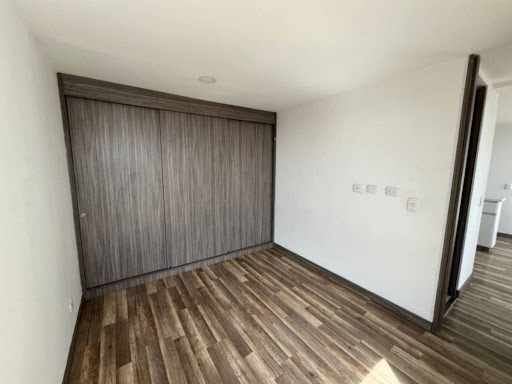 Apartamento en arriendo en Colina Campestre, Bogotá · foto 9 de 13