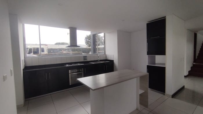 Casa de 3 alcobas en arriendo en Cetime, Cota, 335 m² · foto 6 de 23