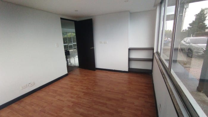 Casa de 3 alcobas en arriendo en Cetime, Cota, 335 m² · foto 11 de 23