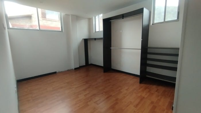 Casa de 3 alcobas en arriendo en Cetime, Cota, 335 m² · foto 12 de 23