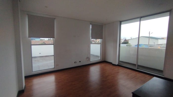 Casa de 3 alcobas en arriendo en Cetime, Cota, 335 m² · foto 13 de 23