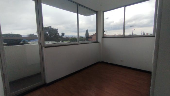 Casa de 3 alcobas en arriendo en Cetime, Cota, 335 m² · foto 14 de 23