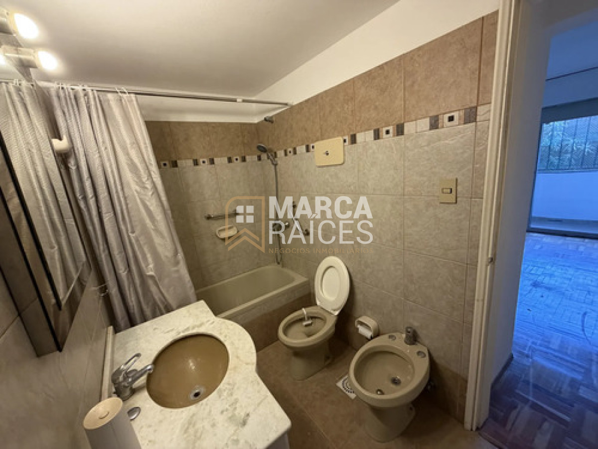 Alquiler Apartamento 1 Dormitorio planta baja. Pocitos, Montevideo · Foto 10