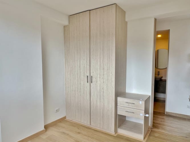 Apartamento de 2 alcobas en venta en Santa Maria Del Lago, Bogotá, 64 m² · foto 9 de 15
