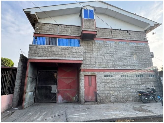 Warehouse for rent in Pescaito, Santa marta